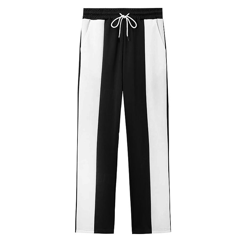 Men's sporty training pants with decorative striped pattern and practical pockets Skorter