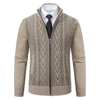Men's cardigan with modern zipper and elegant cable structure Skorter