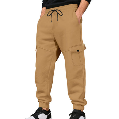 Men's cargo pants with elastic waistband and multiple pockets Skorter