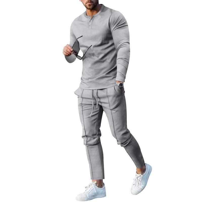 Men's sporty top and pants set with modern Henley neckline Skorter