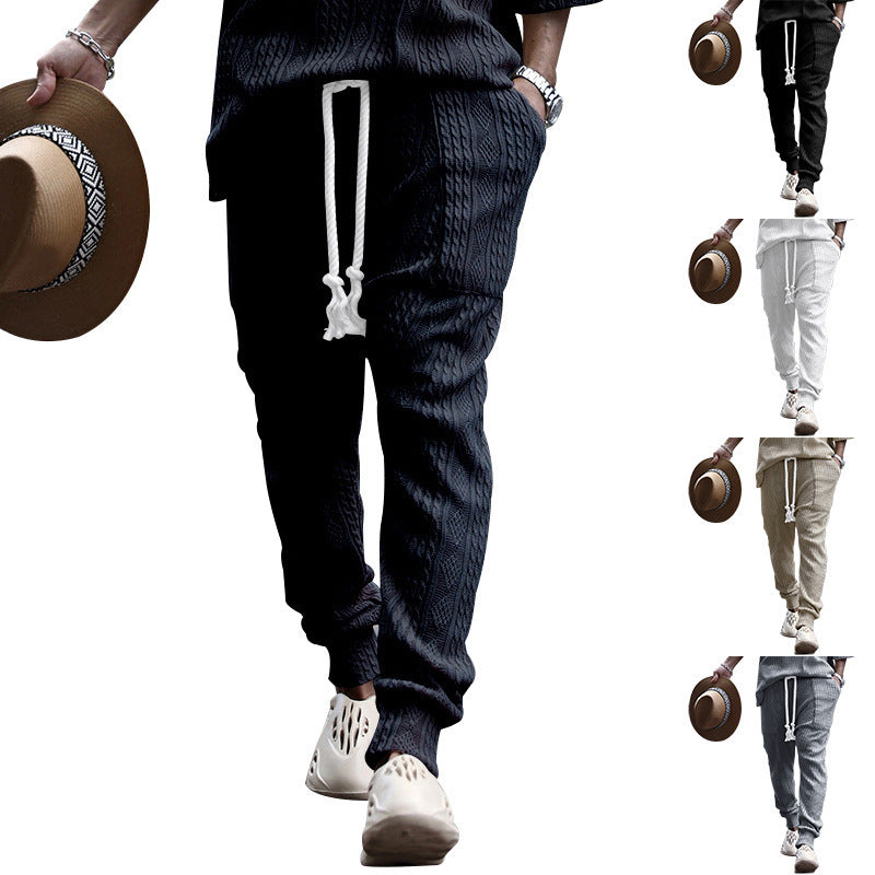 Men's chunky knit leisure suit with elastic waistband and side pockets Skorter