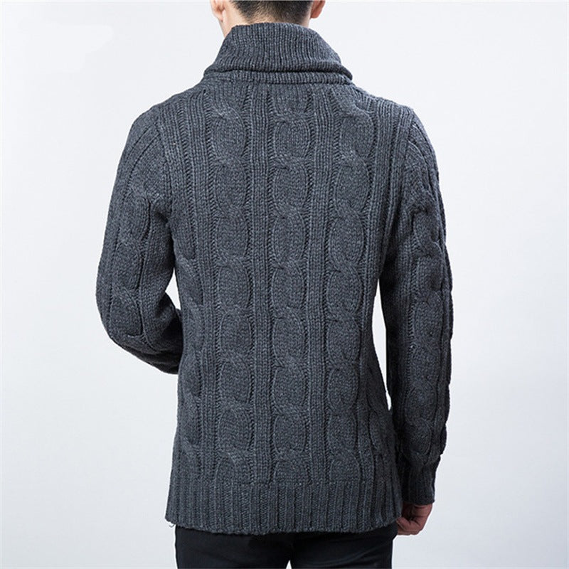 Herrkardigan med djup krage och eleganta knappar Skorter