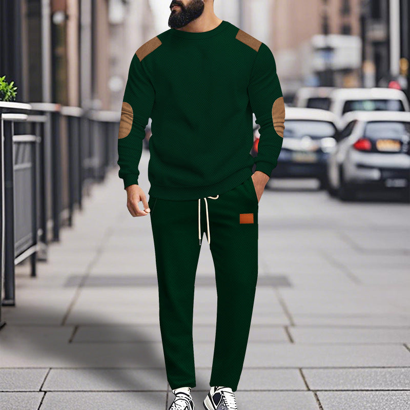 Men's stylish tracksuit set with elastic waistband and practical pockets Skorter