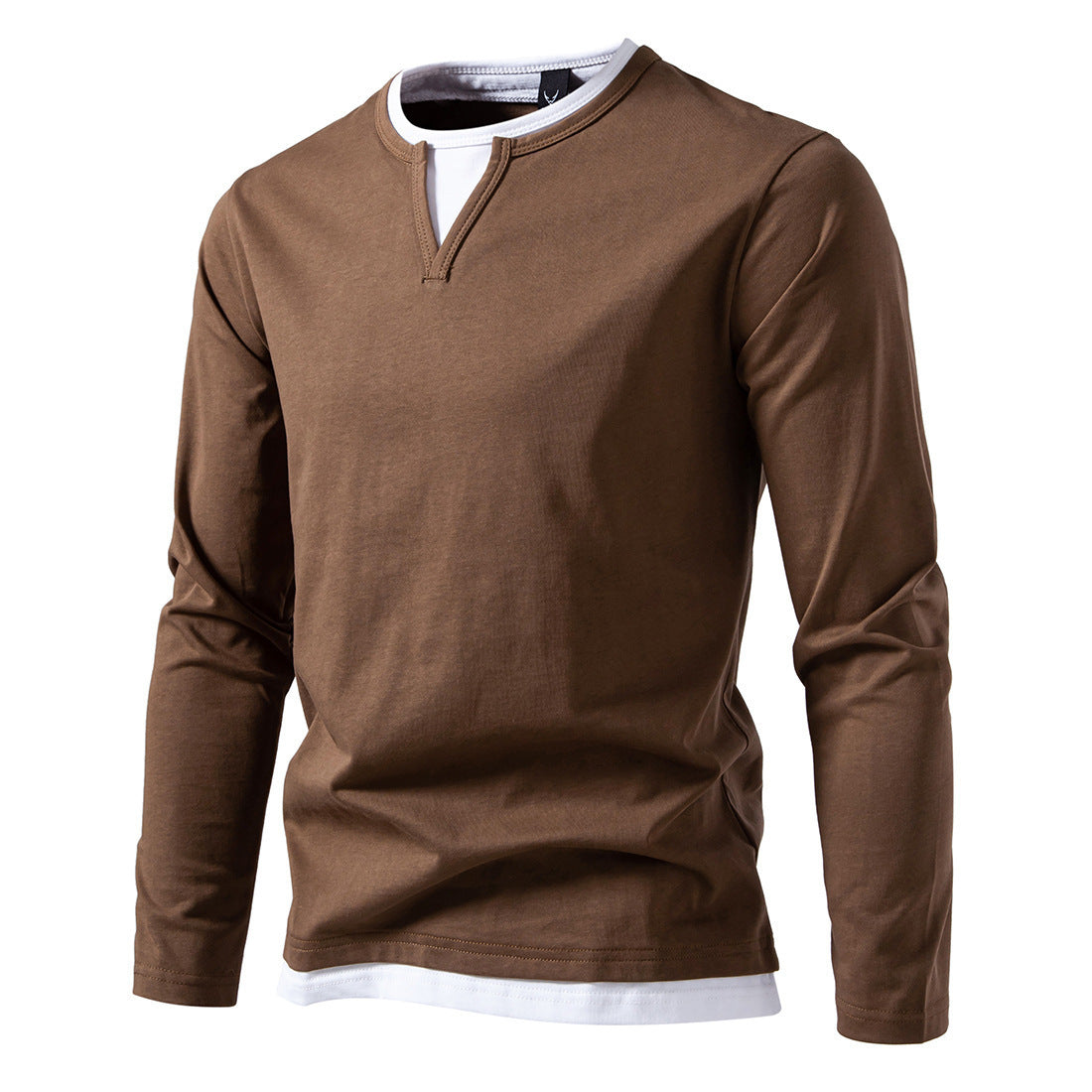 Men's long sleeve shirt with modern V-neck and cool layering details Skorter
