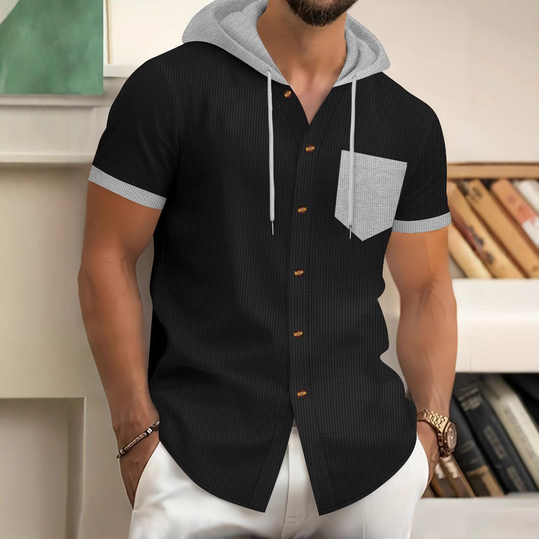 Men's stylish short-sleeve shirt with integrated hood and practical chest pocket Skorter