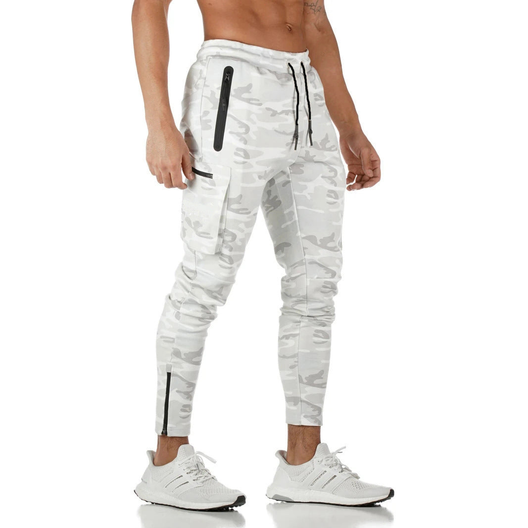 Herrjoggingbyxor med cargo, praktiska dragkedjefickor och modernt skurna skorterbyxor