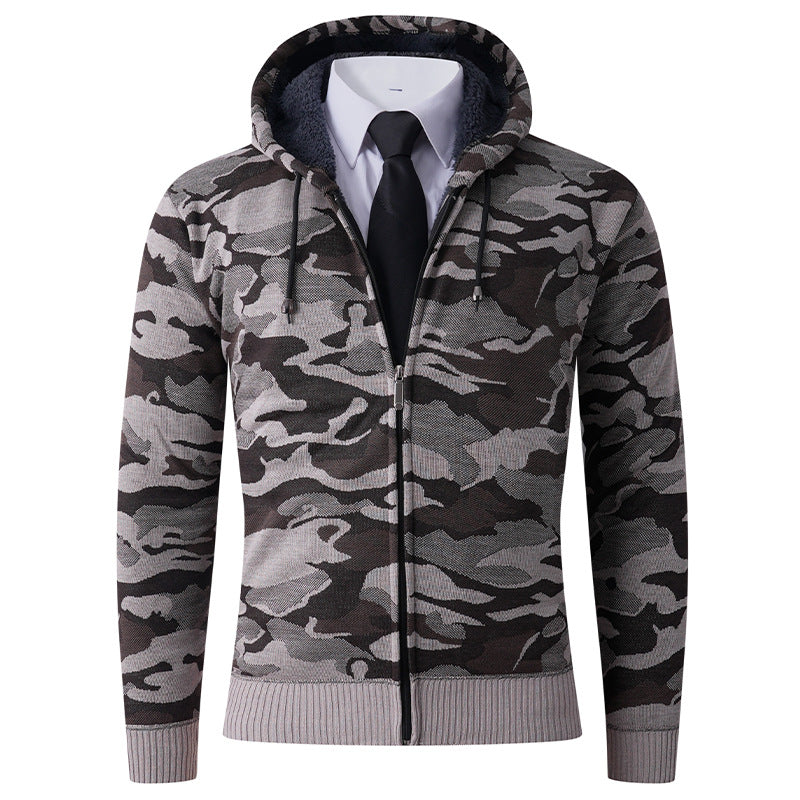 Men's stylish hoodie with lined hood and bold camouflage pattern Skorter