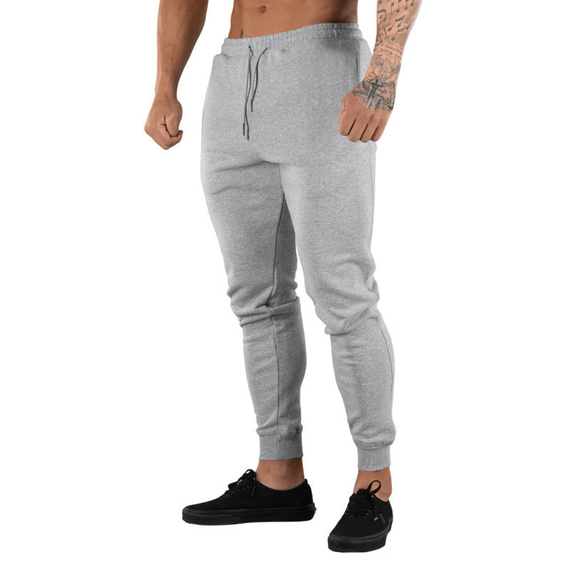 Men's sporty joggers with a slim fit and adjustable drawstring Skorter