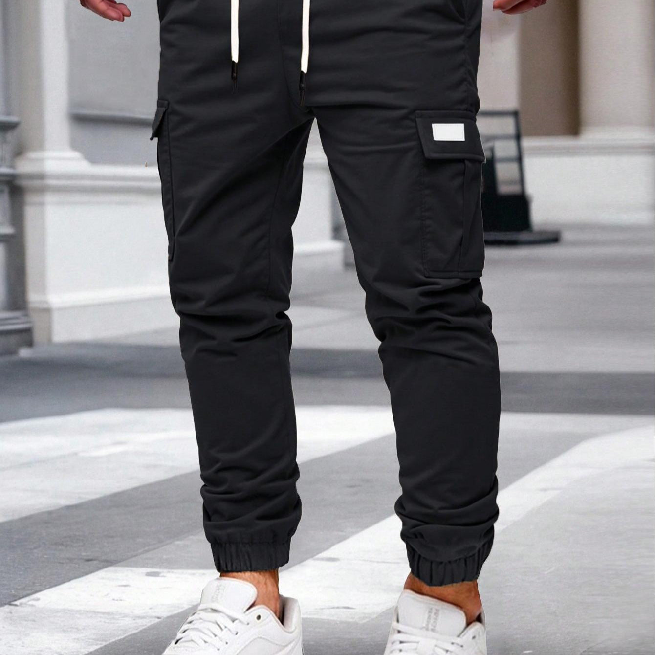 Men's Cargo Joggers with Elastic Waistband and Several Practical Pockets Skorter