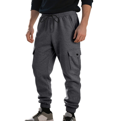 Men's cargo pants with elastic waistband and multiple pockets Skorter