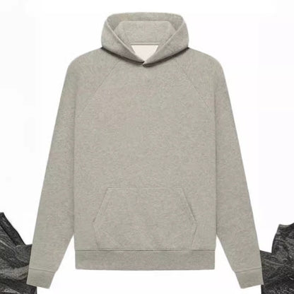 Men's stylish hoodie with practical kangaroo pocket and modern design Skorter