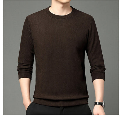 Herrtröja med fin struktur och rund halsringning, Skorter