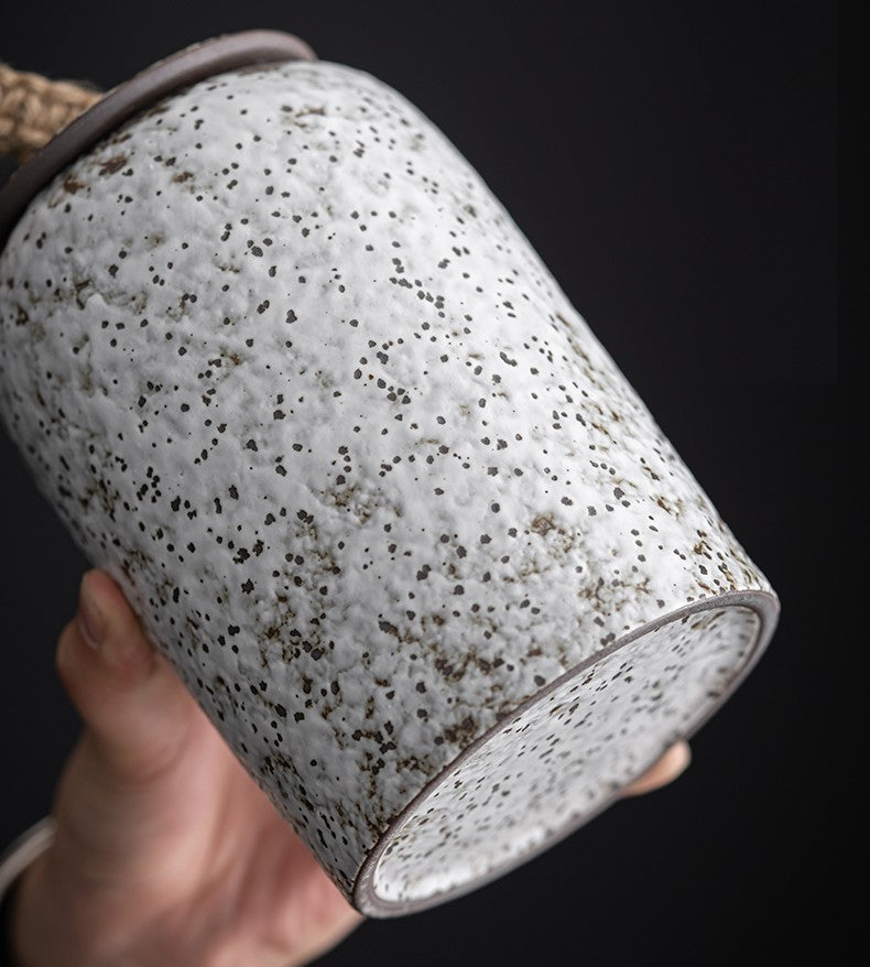 Skorter | Air-tight Coffee Container made of Ceramic