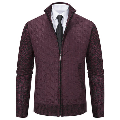 Men's stylish padded jacket with textured outer material and high collar Skorter