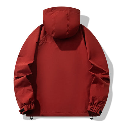 Men's water-repellent outdoor jacket with adjustable hood and functional zip pockets Skorter