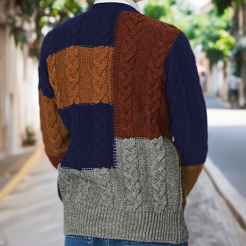 Herrkofta med modernt kabelmönster och färgmatchade fickor Skorter