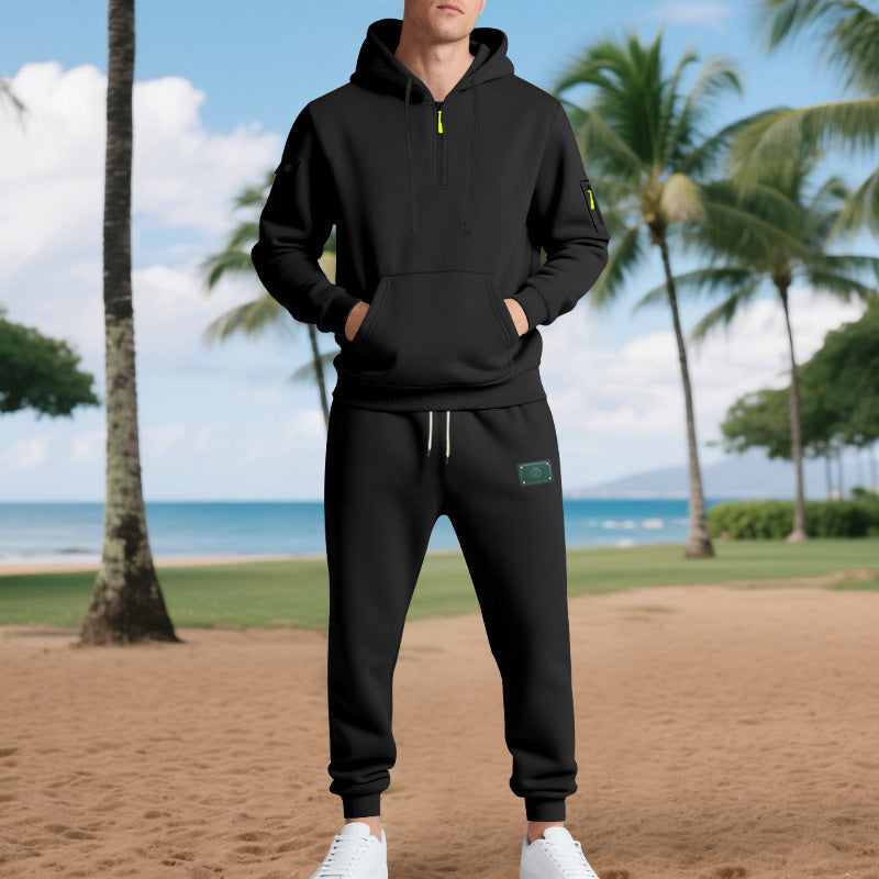 Men's sporty hoodie and tracksuit set with breathable properties and practical pockets Skorter