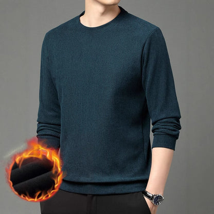 Herrtröja med fin struktur och rund halsringning, Skorter