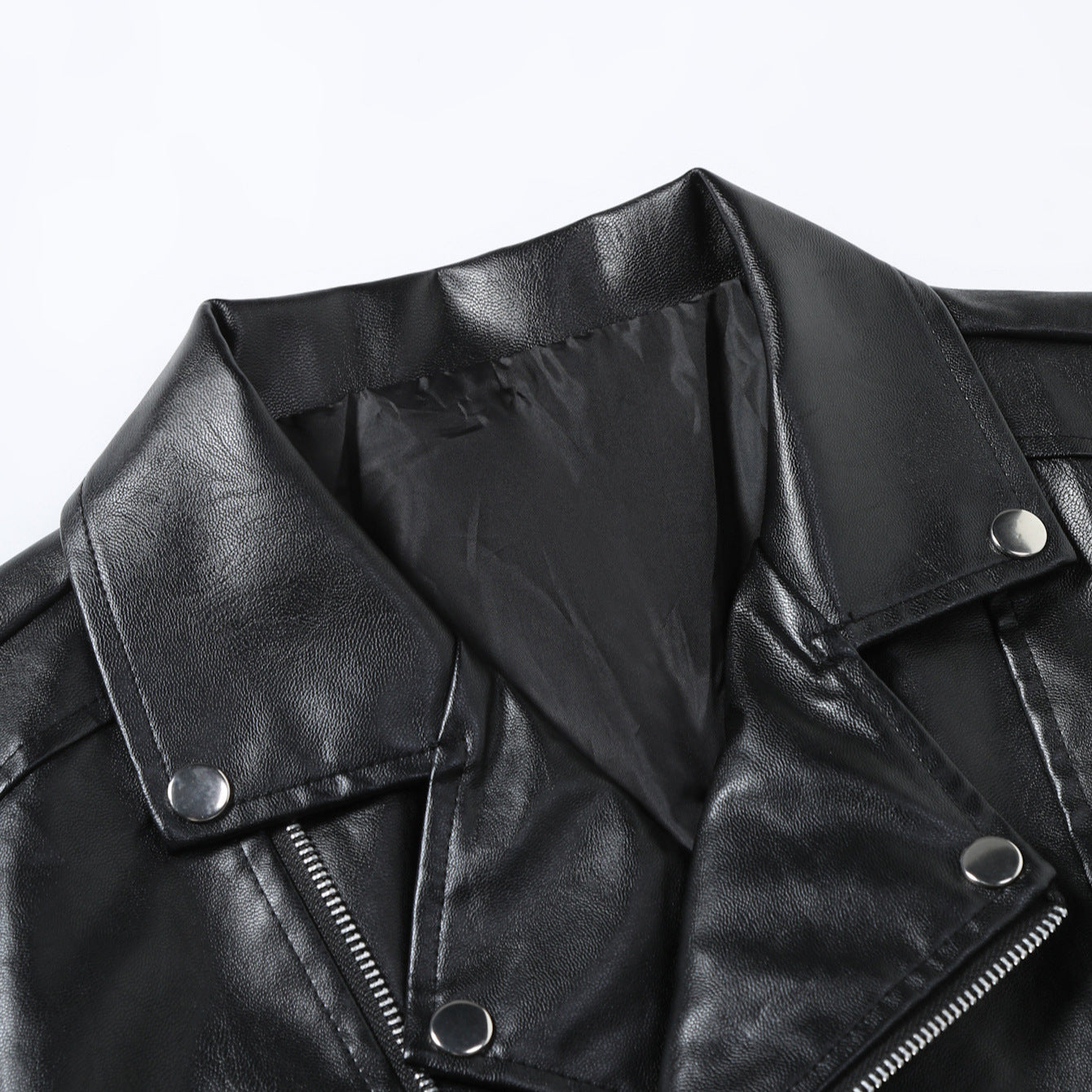 Herr bikerjacka i skinn med asymmetrisk dragkedja och praktiska fickor Skorter