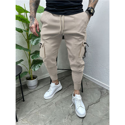 Men's stylish cargo joggers with practical pockets and elastic waistband Skorter