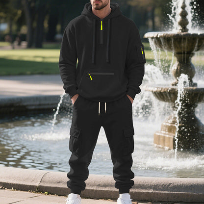 Men's sporty hoodie set with practical pockets and modern design Skorter