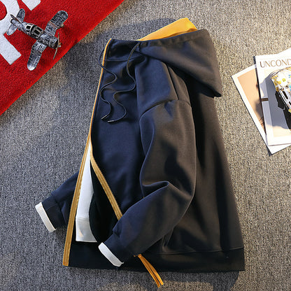 Men's stylish hoodie jacket with contrasting details Skorter