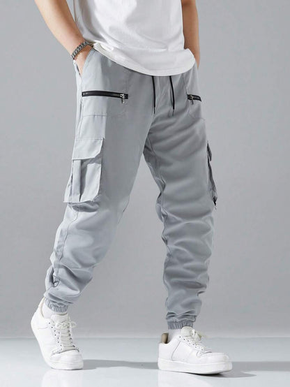 Men's stylish cargo jogger pants with practical pocket design Skorter