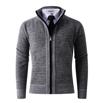 Men's stylish cardigan with high collar and practical pockets Skorter