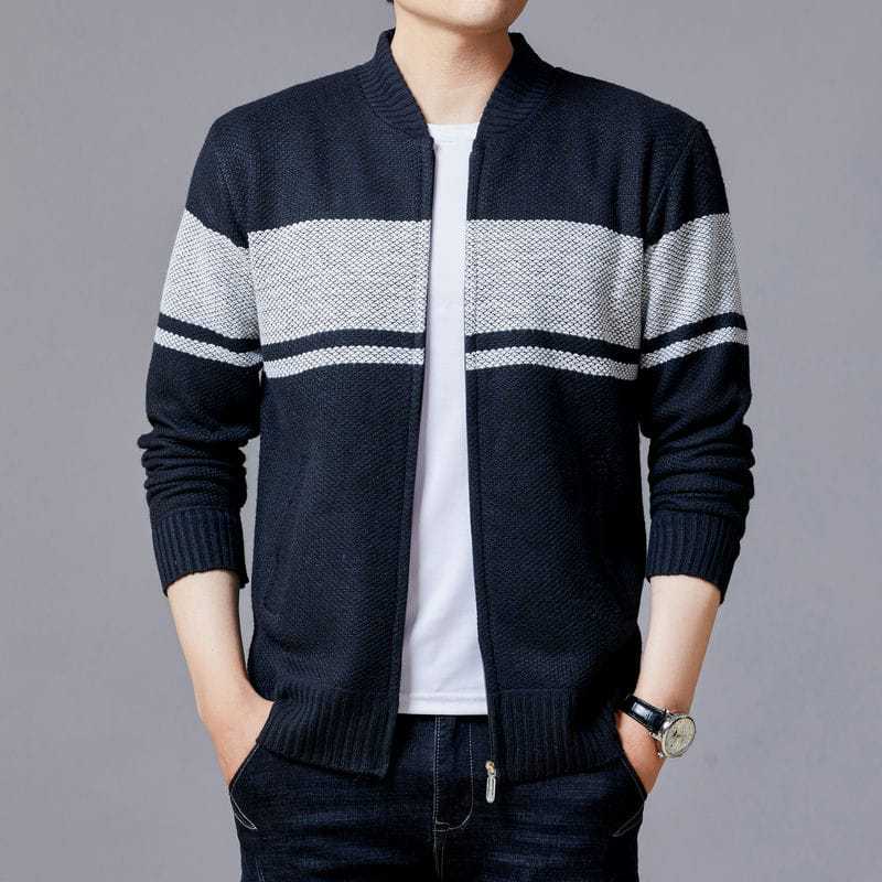 Men's Cardigan with Modern Cable Pattern and Zipper Skorter
