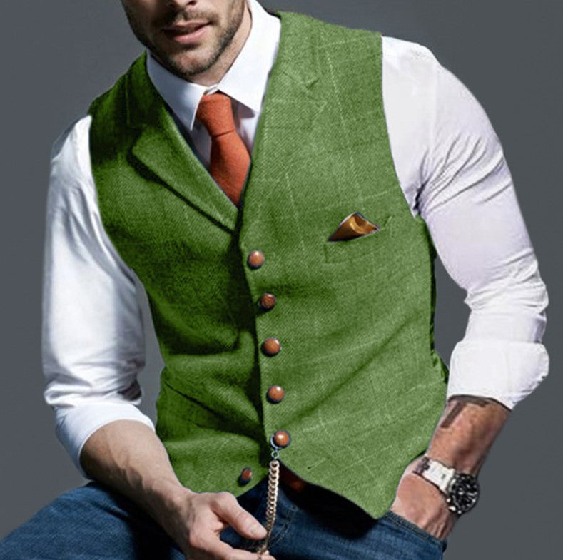 Men's stylish vest with noble wooden buttons Skorter