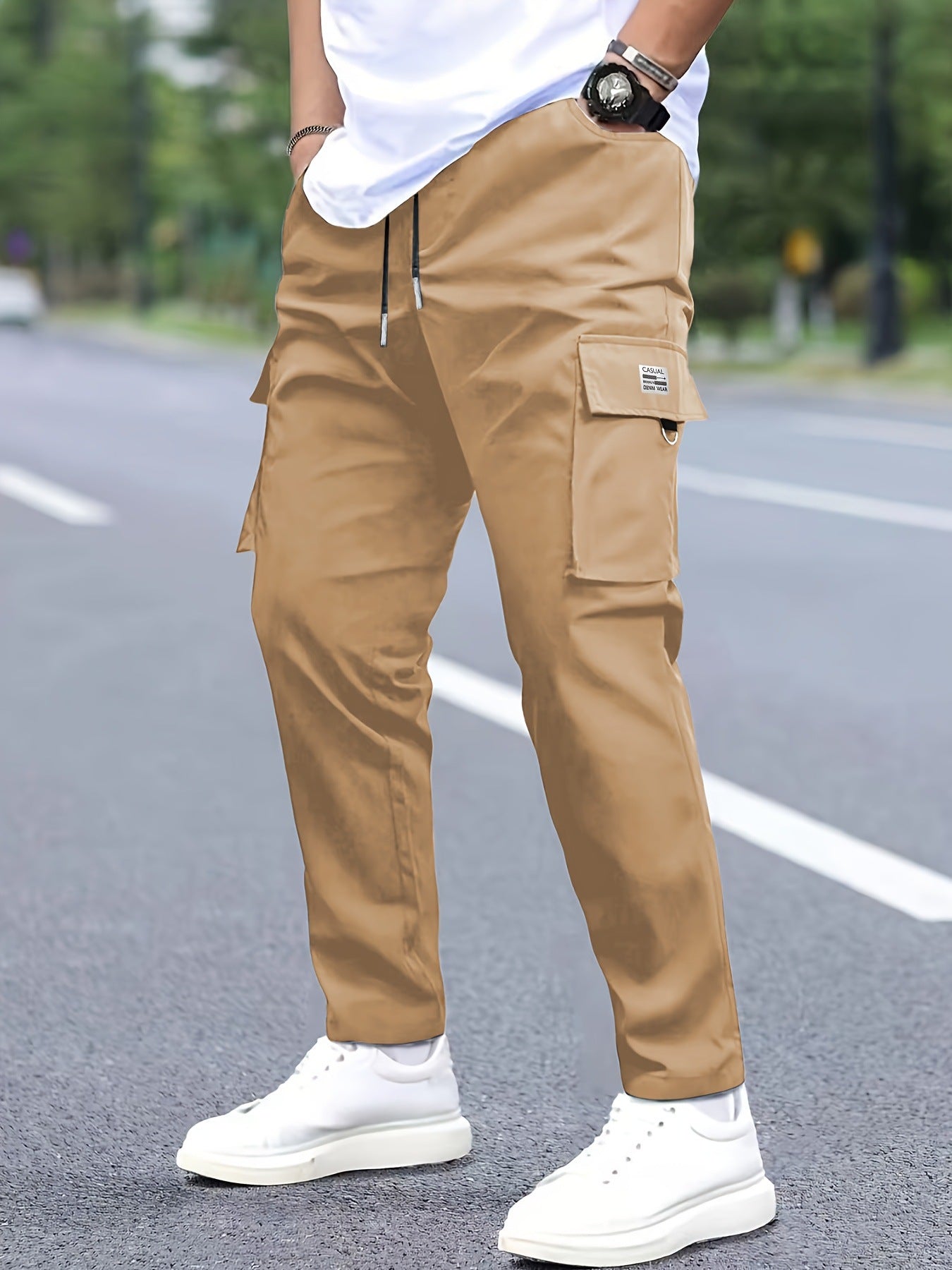 Men's cargo pants in modern design with practical pockets Skorter