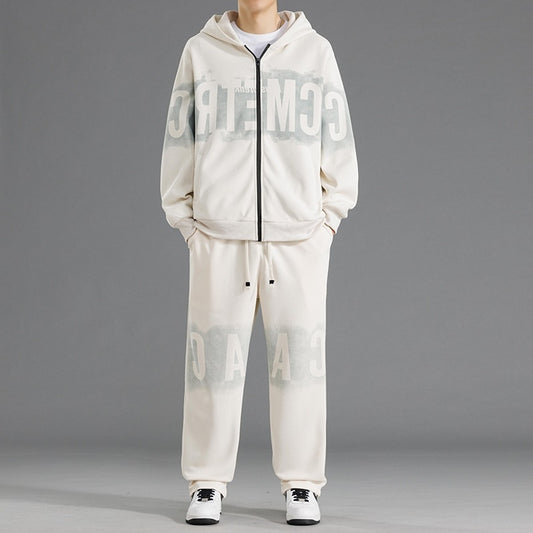 Men's tracksuit with innovative design and practical pockets Skorter