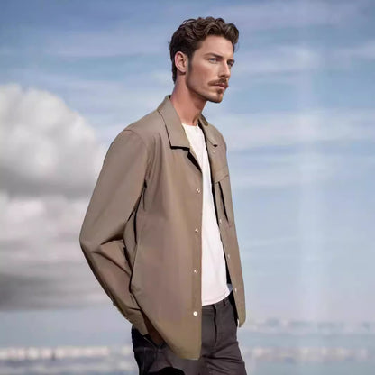 Men's technical leisure jacket with practical pockets and lightweight material Skorter