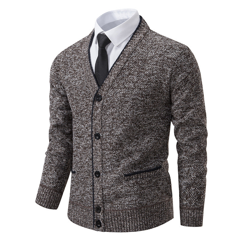Men's cardigan with V-neck and elegant details Skorter