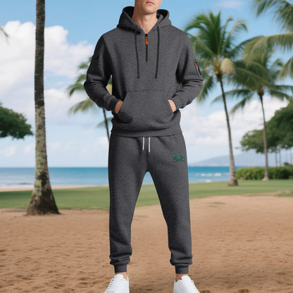 Men's sporty hoodie and tracksuit set with breathable properties and practical pockets Skorter