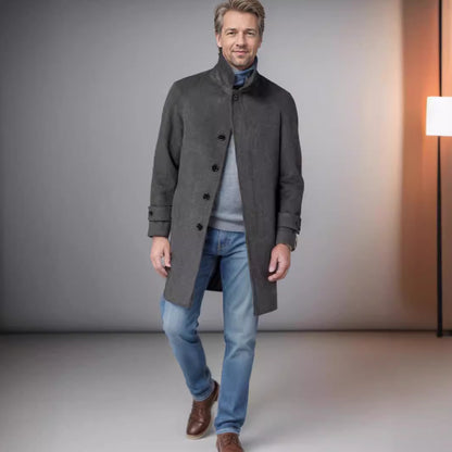 Men's elegant trench coat with waist belt and modern accents Skorter