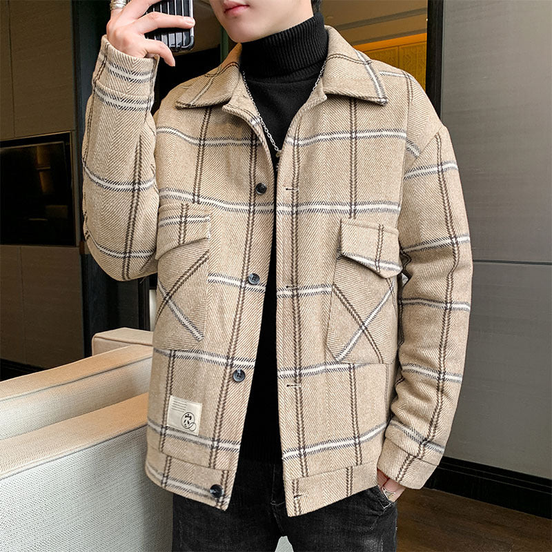 Men's stylish and lightly padded check jacket with practical flap pockets Skorter