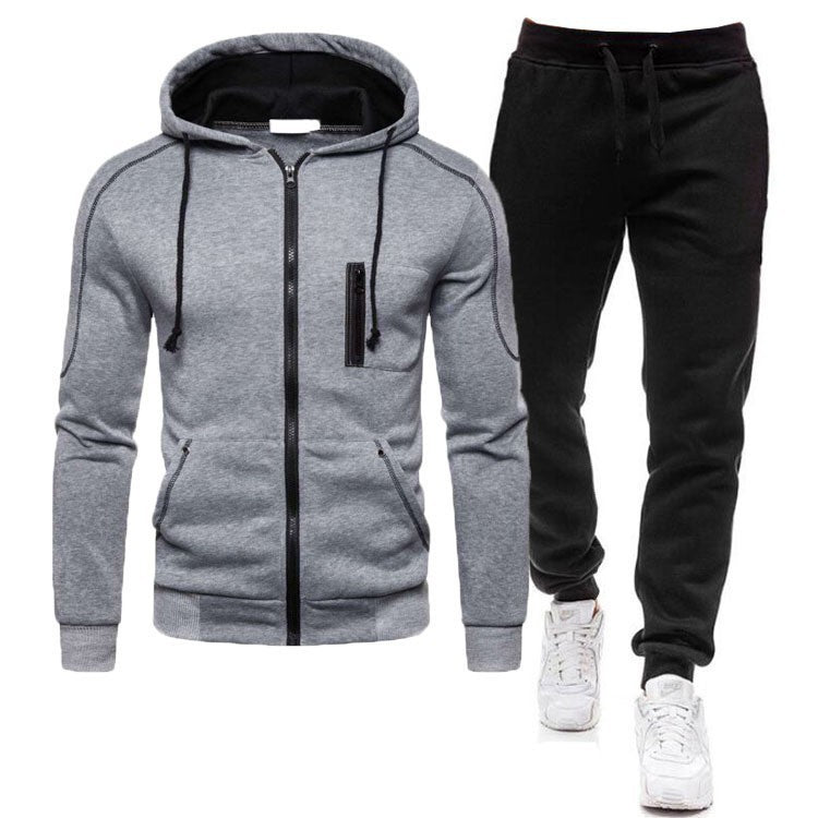Men's tracksuit with functional zippered pockets and breathable fabric Skorter