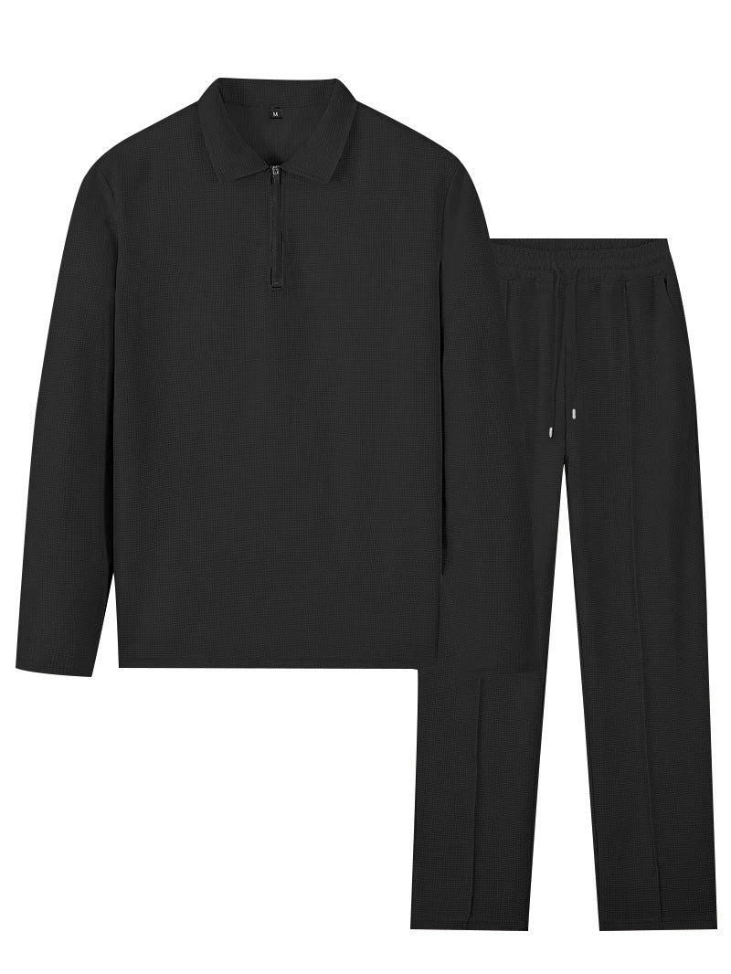 Men's sporty tracksuit with textured outer material and practical zip pockets Skorter
