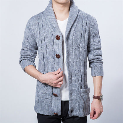 Herrkardigan med djup krage och eleganta knappar Skorter