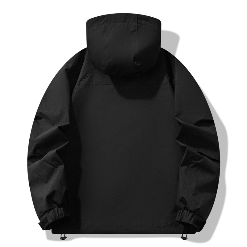 Men's water-repellent outdoor jacket with adjustable hood and functional zip pockets Skorter