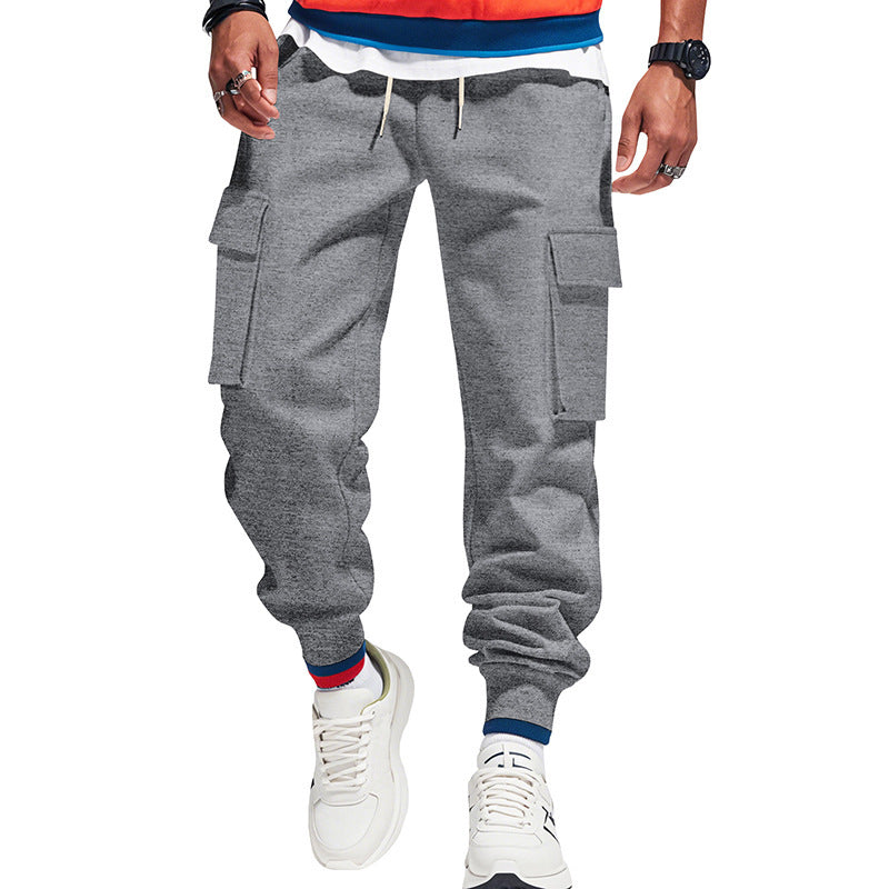 Men's cargo joggers with practical side pockets and elastic waistband Skorter