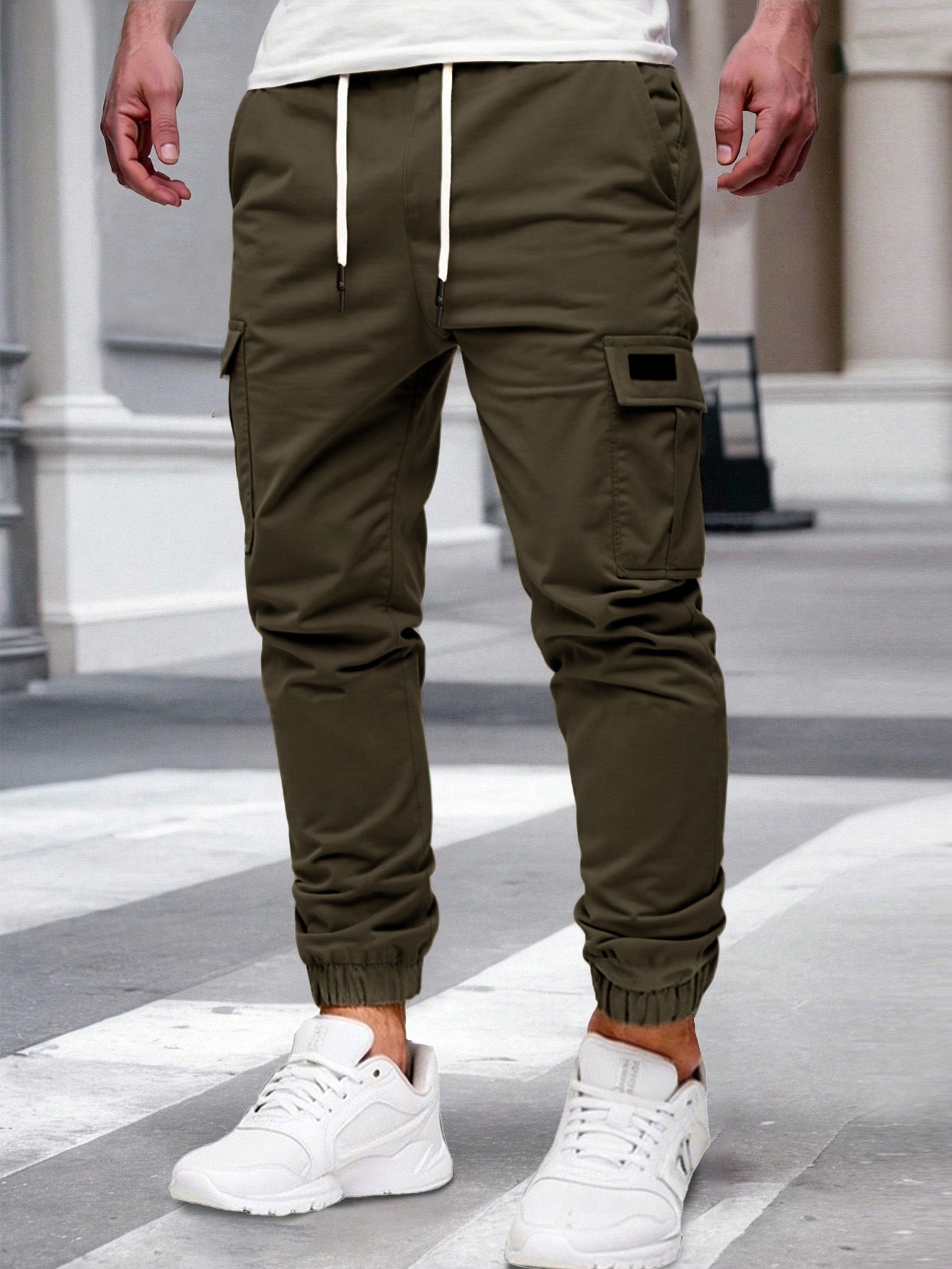 Men's Cargo Joggers with Elastic Waistband and Several Practical Pockets Skorter