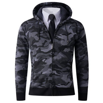 Men's stylish hoodie with lined hood and bold camouflage pattern Skorter