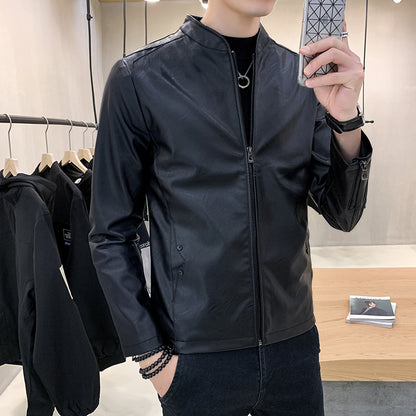 Herrjacka i konstläder med minimalistisk design och praktiska fickor Skorter