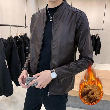 Herrjacka i konstläder med minimalistisk design och praktiska fickor Skorter