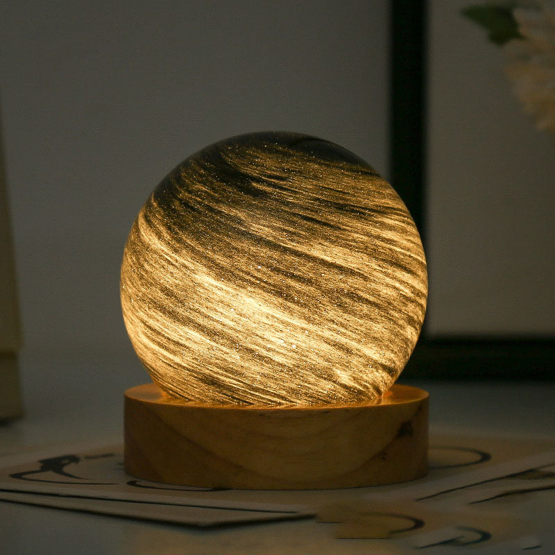 Skorter | Enchanting Planet Lamp – A Universe of Colors and Dreams