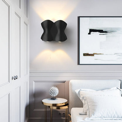 Skorter | Modern minimalist waterproof LED wall lamp in aluminum