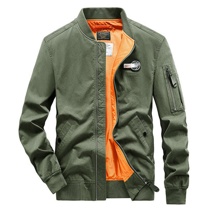 Herrbomberjacka med sidofickor och praktiska ärmfickor Skorter