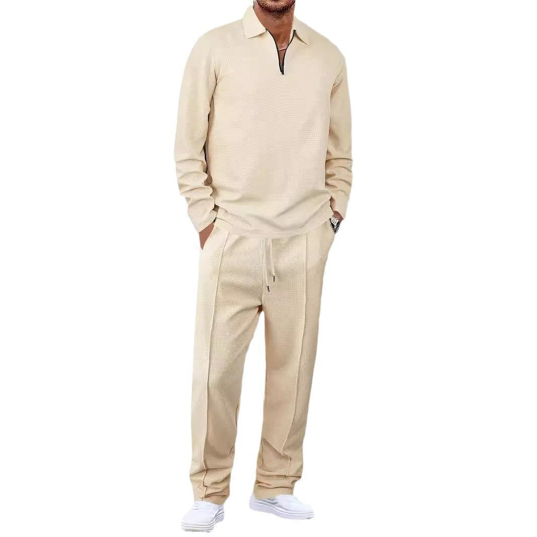 Men's sporty tracksuit with textured outer material and practical zip pockets Skorter